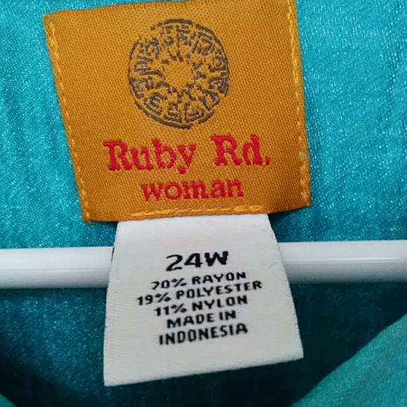 Ruby Rd Button up top sz 24W 2X - Picture 2 of 6